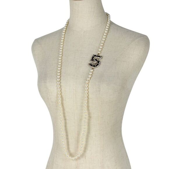 Chanel Cocomark Fake Pearl Necklace NO.5 Rhinestone Long Necklace GP Fake Pearl - Picture 6 of 7
